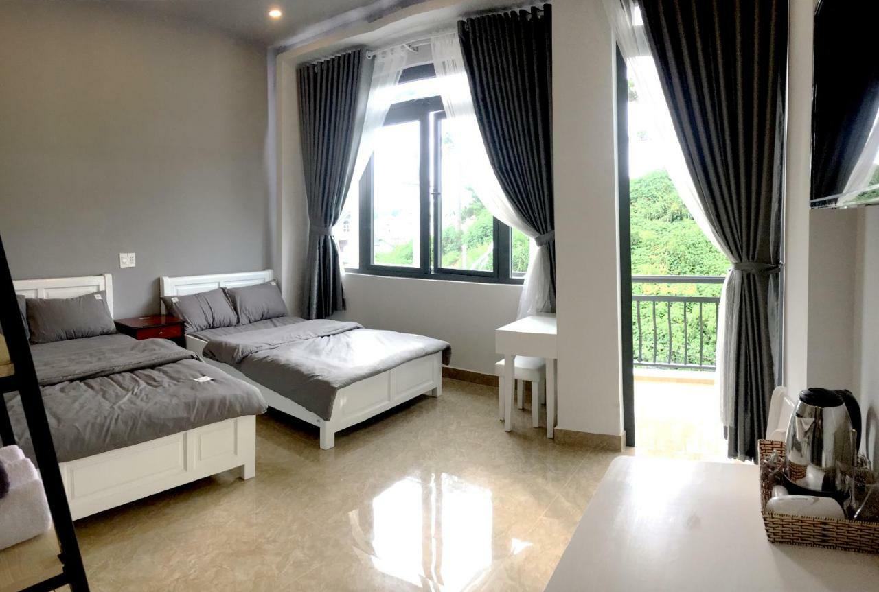 Grey House Hotel Da Lat Exterior photo